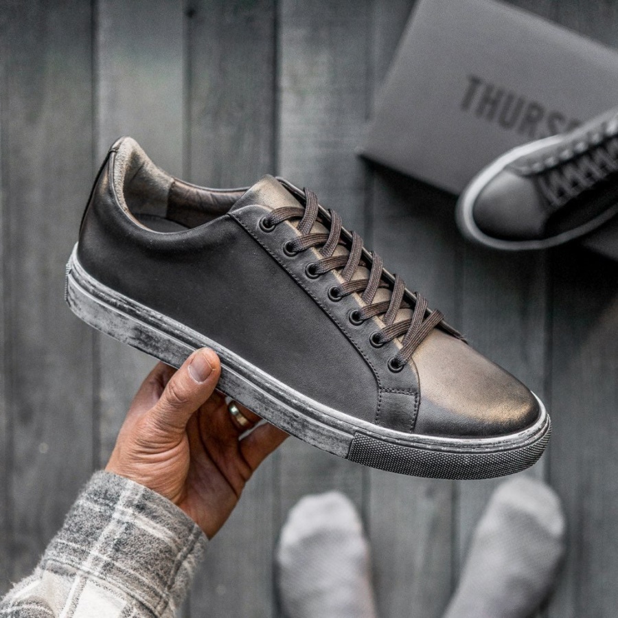 Distressed Grey Premier Low Top Friday