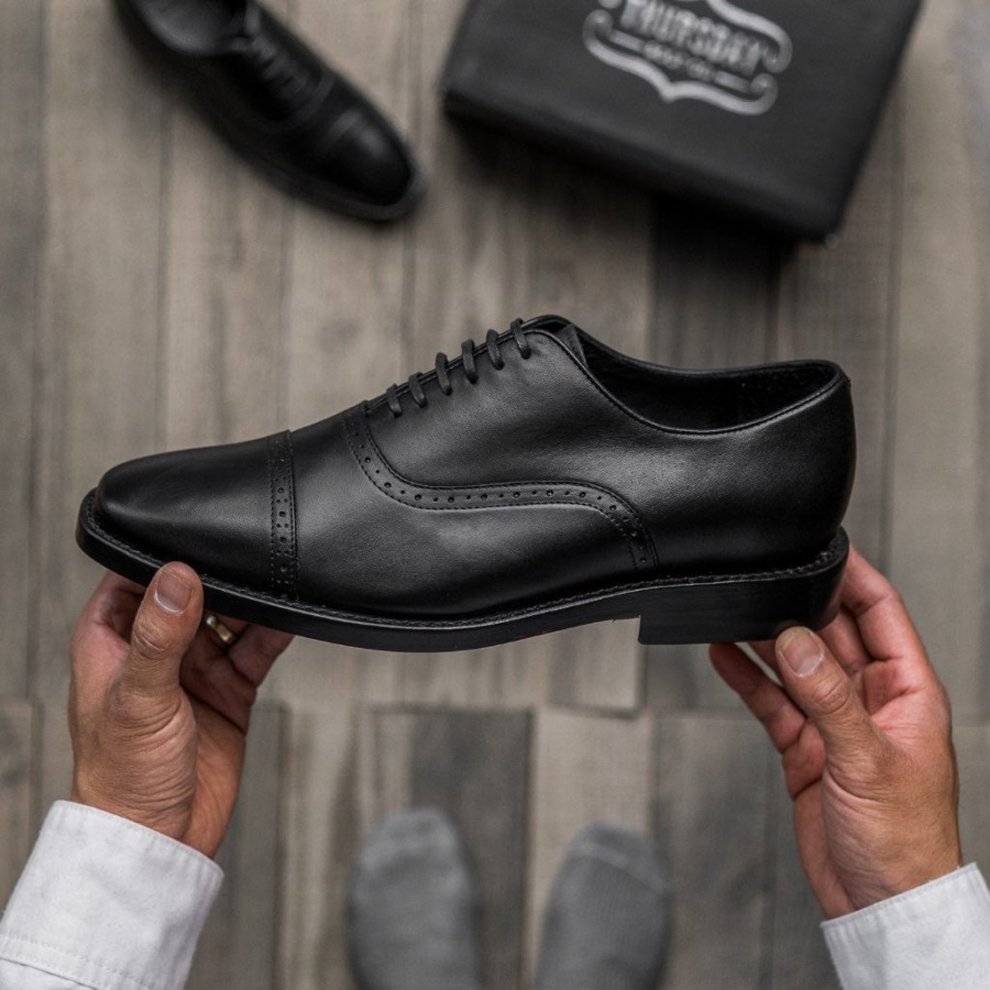 Vrijdag Broadway Zwart