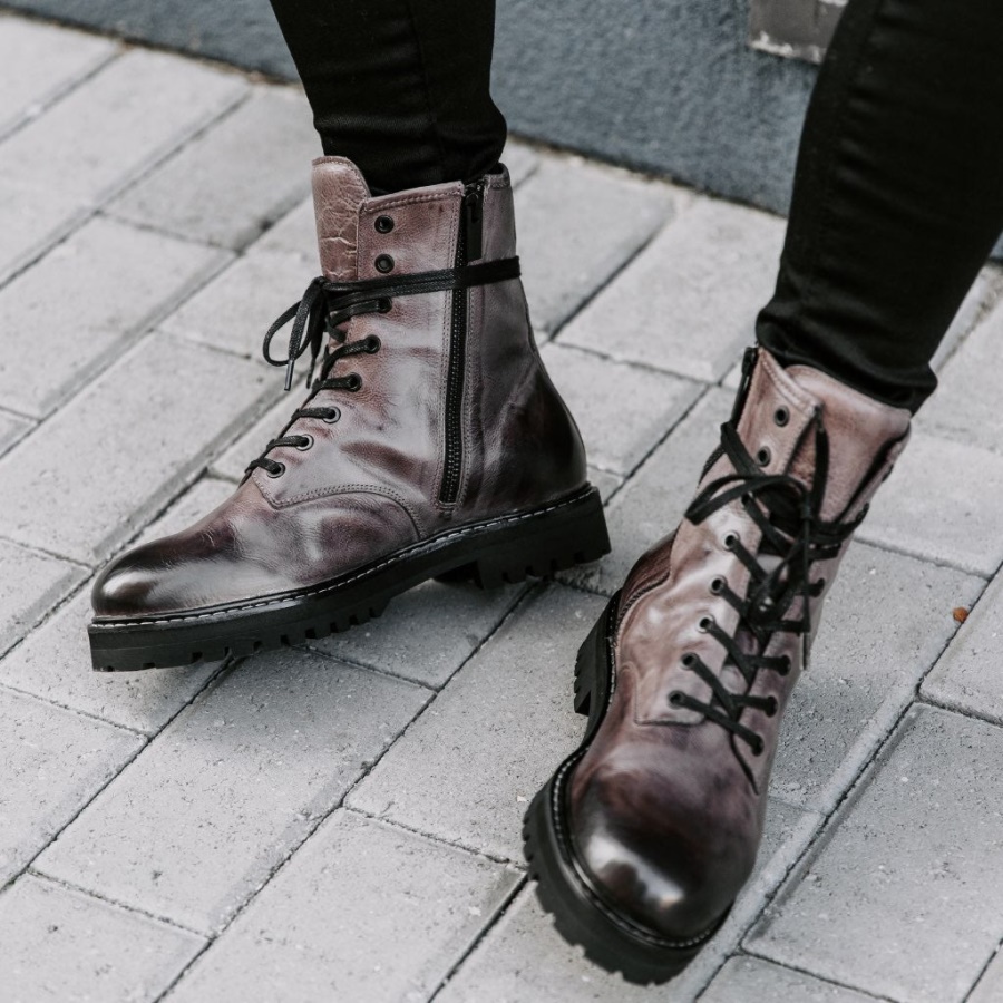 Zondag Gevechtskoolstof