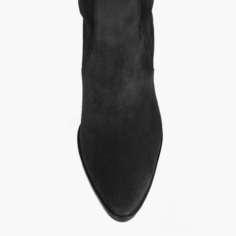 Woensdag Storm Zwart